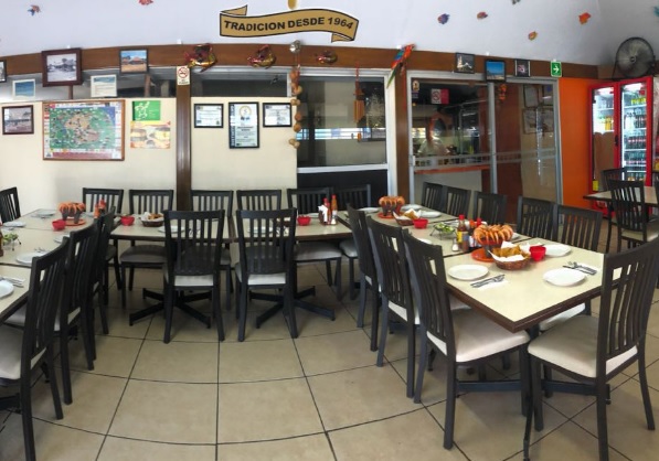 RESTAURANT MONCHI