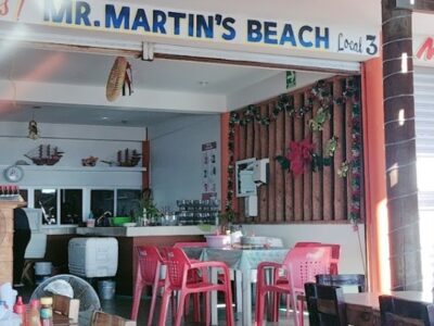 MR. MARTIN´S BEACH